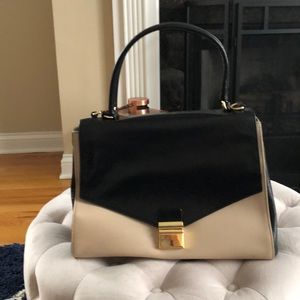 Badgley Mischka pink/black hand/crossbody bag